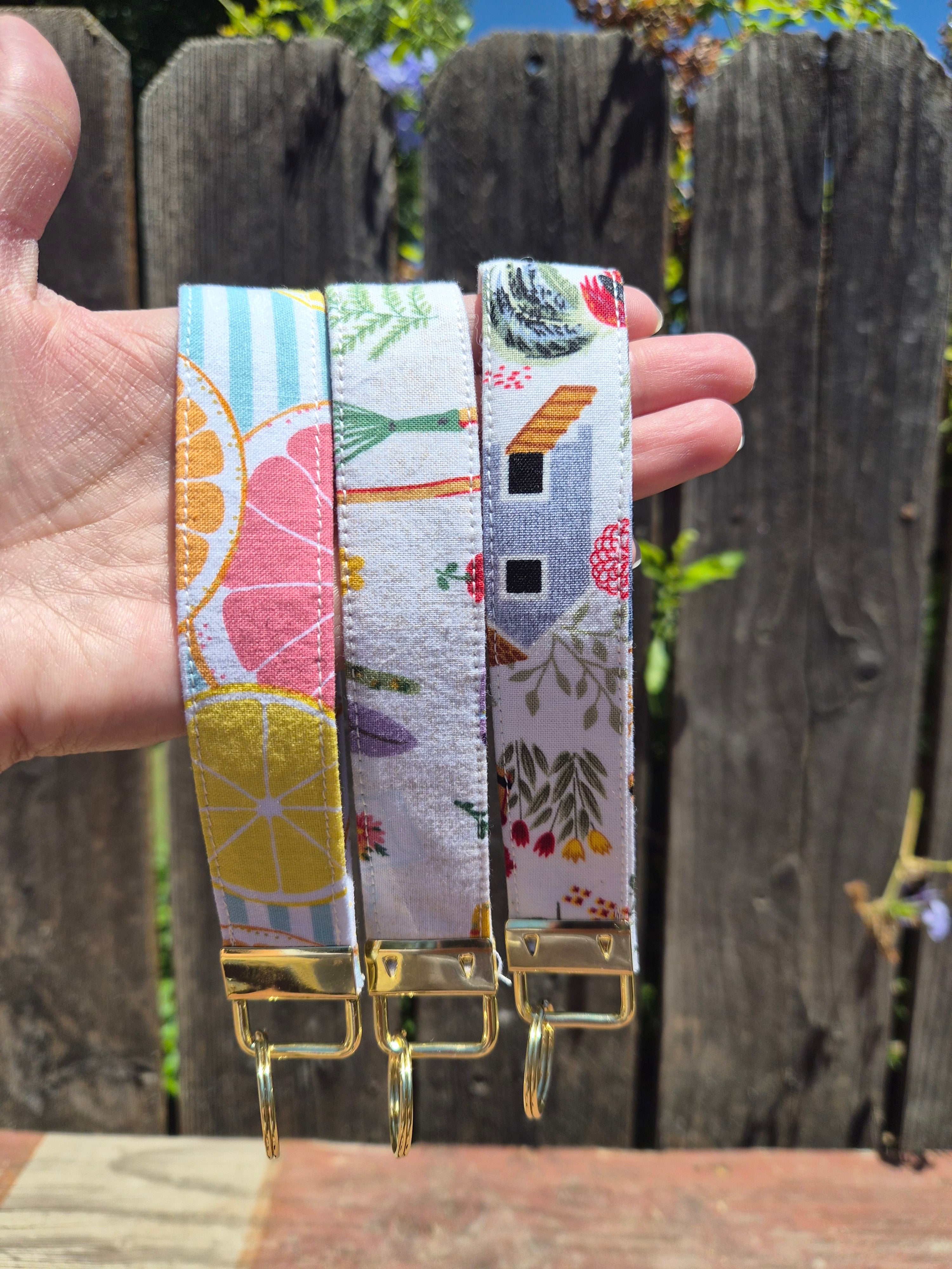 Summer Vibe Key Wristlets