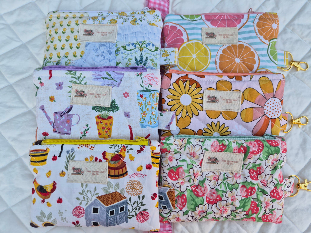 Summer Vibe Zipper Pouch